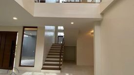 4 Bedroom House for sale in Merville, Metro Manila