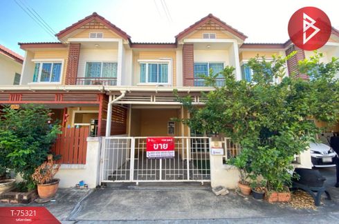 3 Bedroom Townhouse for sale in Thap Yao, Bangkok