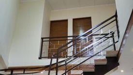 4 Bedroom House for sale in Talon Kuatro, Metro Manila