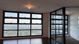 2 Bedroom Condo for sale in Garden Towers, San Lorenzo, Metro Manila near MRT-3 Ayala