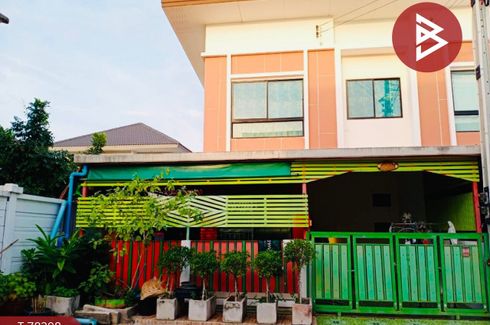 4 Bedroom Townhouse for sale in Saen Phu Dat, Chachoengsao