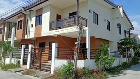 3 Bedroom House for sale in Moonwalk, Metro Manila