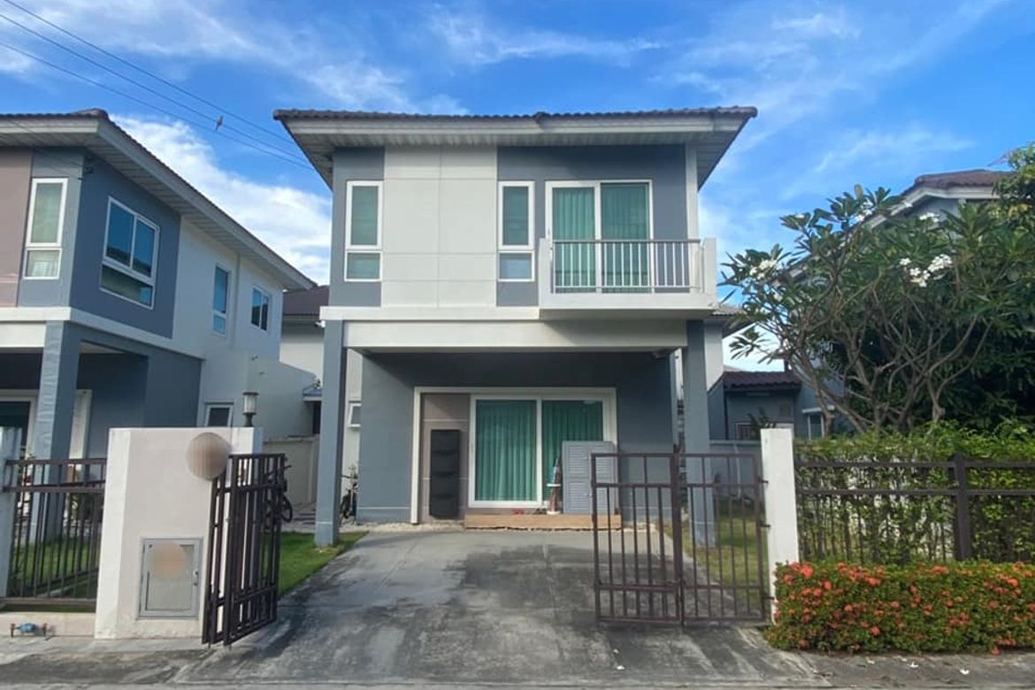 บ้าน ขาย ใน บางพลี สมุทรปราการ 3 ห้องนอน | Dot Property