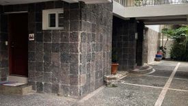 6 Bedroom House for sale in Almanza Uno, Metro Manila