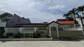 4 Bedroom House for sale in Loyola Heights, Metro Manila near LRT-2 Katipunan