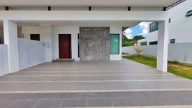 5 Bedroom House for sale in Lukut, Negeri Sembilan