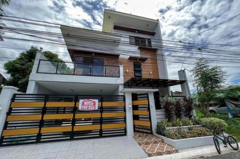5 Bedroom House for sale in Teheran St. Multinational Village Paranaque City, Don Bosco, Metro Manila near LRT-1 Bambang