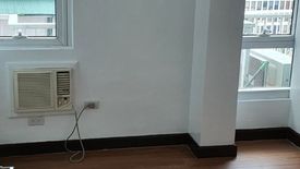 2 Bedroom Condo for sale in San Lorenzo, Metro Manila