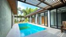 6 Bedroom House for sale in LOYOLA GRAND VILLAS, Ramon Magsaysay, Metro Manila near LRT-1 Roosevelt