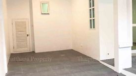 3 Bedroom Townhouse for sale in Bang Phli Yai, Samut Prakan