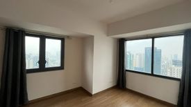 1 Bedroom Condo for rent in The Rise Makati, San Antonio, Metro Manila