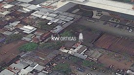 Land for sale in Barangay 12, Metro Manila near LRT-1 Gil Puyat