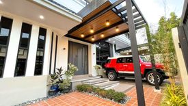 6 Bedroom House for sale in Batasan Hills, Metro Manila