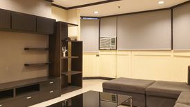 3 Bedroom Condo for sale in San Antonio, Metro Manila near MRT-3 Shaw Boulevard