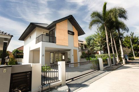 3 Bedroom House for sale in Ban Waen, Chiang Mai