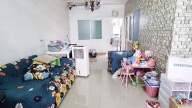 5 Bedroom Townhouse for sale in Saphan Sung, Bangkok near MRT Rat Phatthana