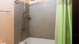 2 Bedroom Condo for sale in San Lorenzo, Metro Manila