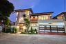 6 Bedroom House for sale in Talon Dos, Metro Manila