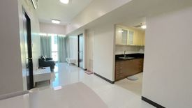 2 Bedroom Condo for sale in EIGHT FORBESTOWN ROAD, Bagong Tanyag, Metro Manila