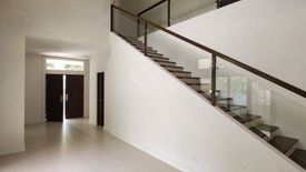 6 Bedroom House for sale in Cupang, Metro Manila