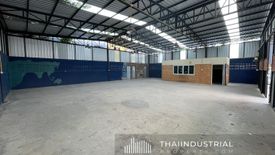 Warehouse / Factory for rent in Hua Mak, Bangkok near MRT Yaek Lam Sali