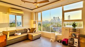 2 Bedroom Condo for sale in Addition Hills, Metro Manila