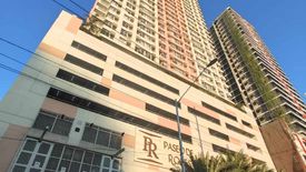 1 Bedroom Condo for rent in Urdaneta, Metro Manila near MRT-3 Ayala