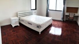 3 Bedroom Condo for sale in Kallista Mansion, Khlong Toei Nuea, Bangkok near BTS Nana