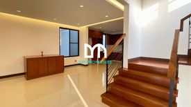 6 Bedroom House for sale in Holy Spirit, Metro Manila