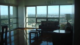 2 Bedroom Condo for rent in San Lorenzo, Metro Manila near MRT-3 Ayala