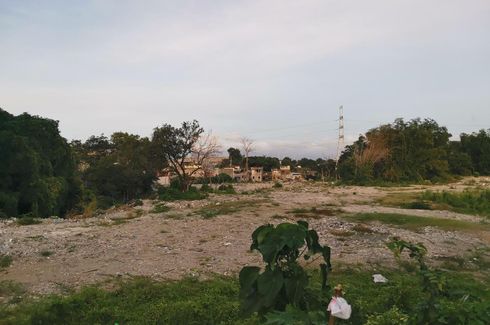 Land for sale in Barangay 163, Metro Manila