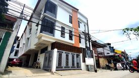 Townhouse for sale in Socorro, Metro Manila near LRT-2 Araneta Center-Cubao