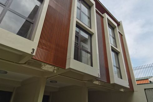 3 Bedroom House for sale in Socorro, Metro Manila near MRT-3 Santolan