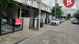 3 Bedroom Townhouse for sale in Khlong Hok, Pathum Thani