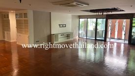 3 Bedroom Condo for sale in Baan Sathorn, Thung Maha Mek, Bangkok near MRT Lumpini