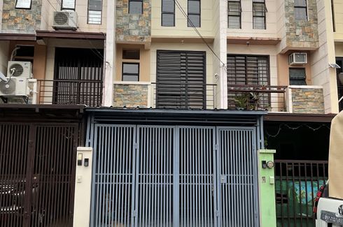 4 Bedroom Townhouse for Sale or Rent in Talon Kuatro, Metro Manila