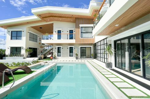 6 Bedroom House for sale in Silang, Cavite
