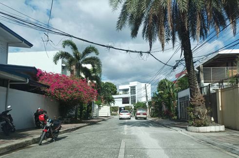 3 Bedroom Townhouse for sale in Sacred Heart, Metro Manila near MRT-3 Kamuning