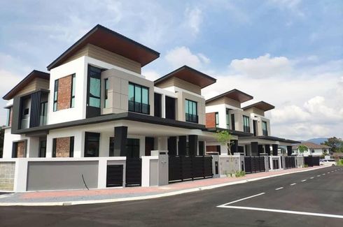 4 Bedroom House for sale in Batang Kali, Selangor