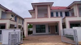 4 Bedroom House for sale in Rawang, Selangor