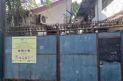 1 Bedroom Townhouse for sale in Loyola Heights, Metro Manila near LRT-2 Katipunan