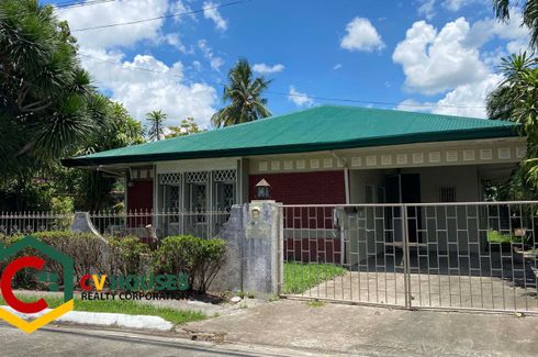 3 Bedroom House for rent in Santo Rosario, Pampanga