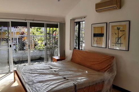 2 Bedroom House for sale in New Alabang Village, Metro Manila