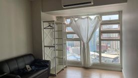 1 Bedroom Condo for Sale or Rent in Kroma Tower, Bangkal, Metro Manila near MRT-3 Magallanes