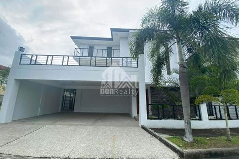 9 Bedroom House for Sale or Rent in Amsic, Pampanga