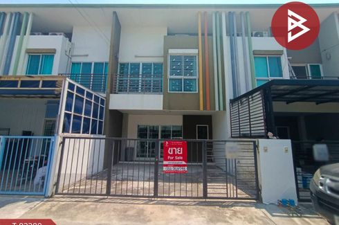 3 Bedroom Townhouse for sale in Tha Raeng, Bangkok near MRT Vatcharaphon