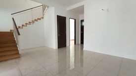 5 Bedroom House for sale in Sri Pinang Villa, Selangor