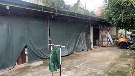5 Bedroom House for sale in Barangay 92, Metro Manila near LRT-1 Monumento