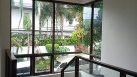 5 Bedroom House for sale in Don Bosco, Metro Manila