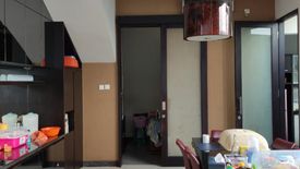 Rumah dijual dengan 5 kamar tidur di Kenjeran, Jawa Timur
